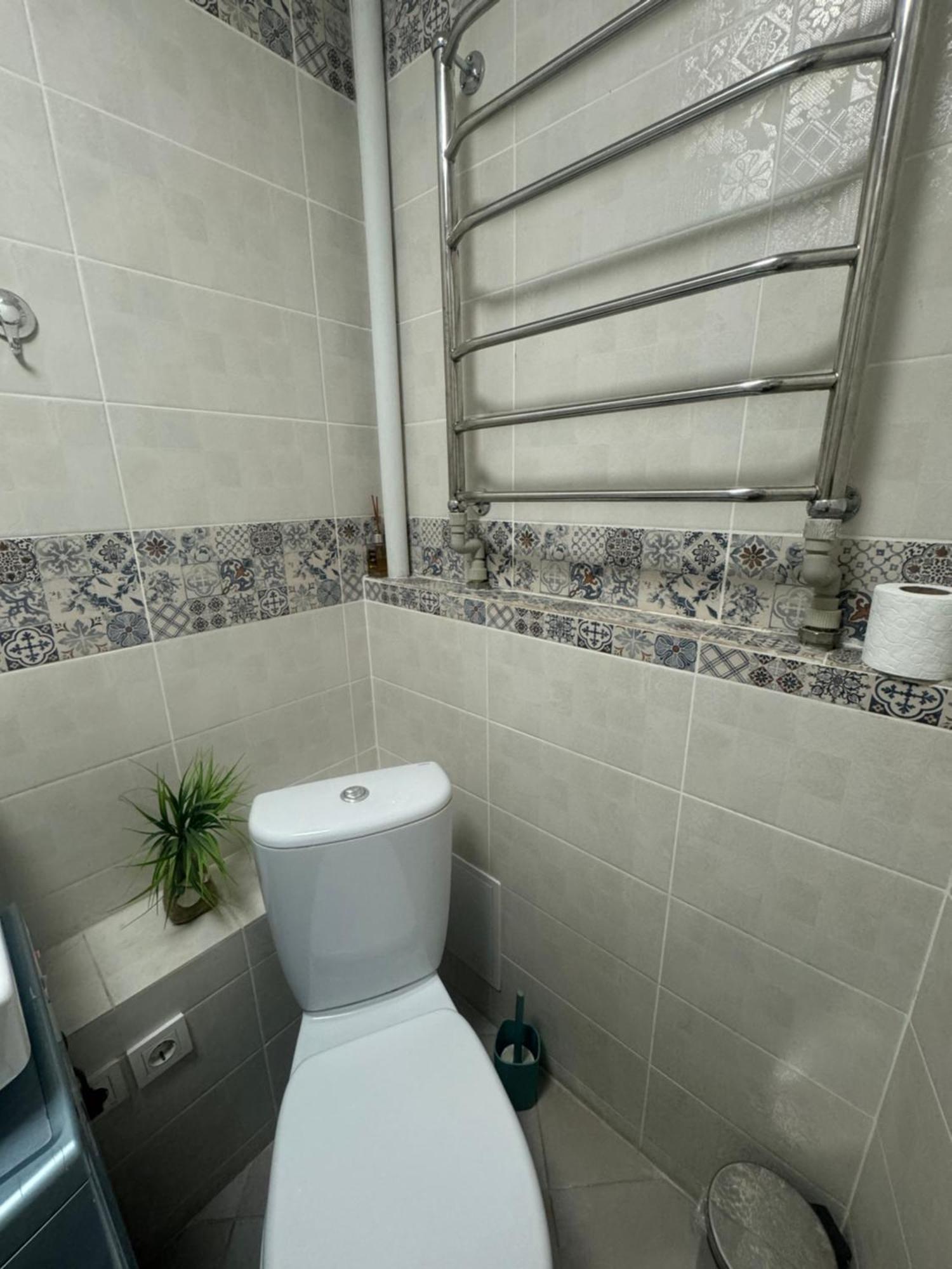 Уютная 2 Ком-Я Квартира В Центре Города, Район "Арбата" Appartement Alma-Ata Buitenkant foto